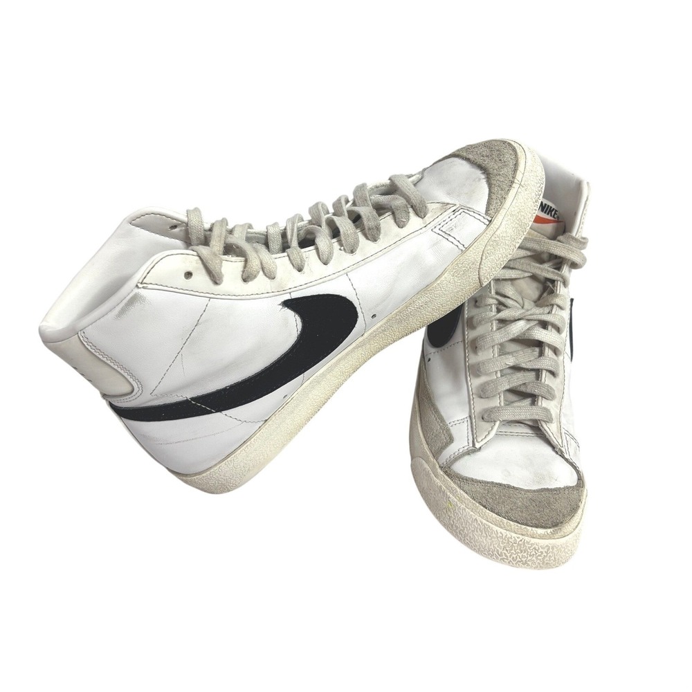 Nike | Blazer Mid 77 Vintage White Black High-Top‎ | Womens Size 9 - Mens 7.5